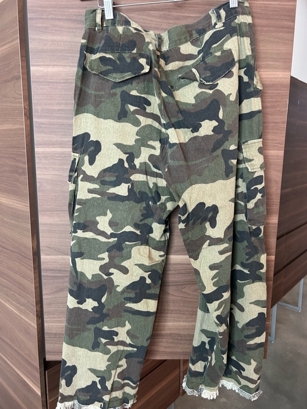 POL Camouflage Utility Pants in Olive and Khaki, Relaxed Fit - Picture 5 of 6